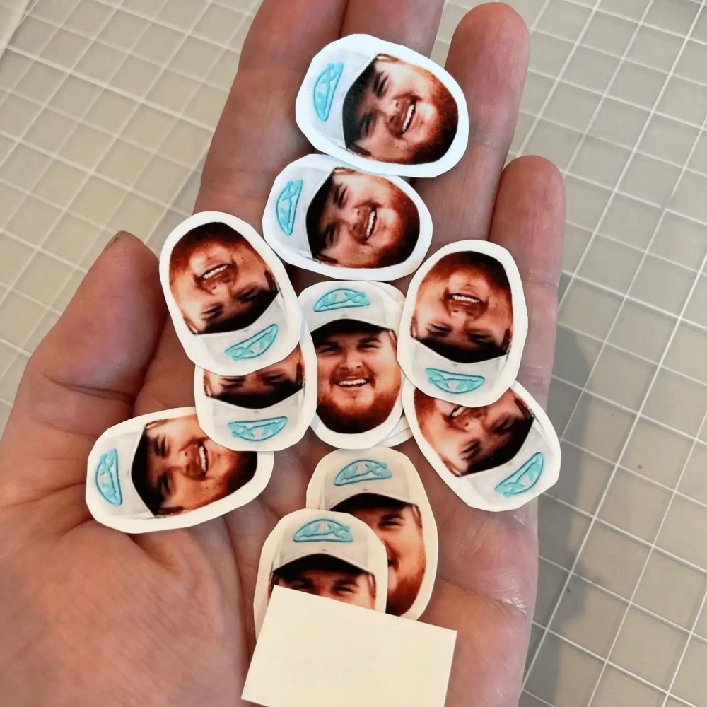 Custom Face Confetti - Persona - Confetti Cannon Tube avaliação e preço